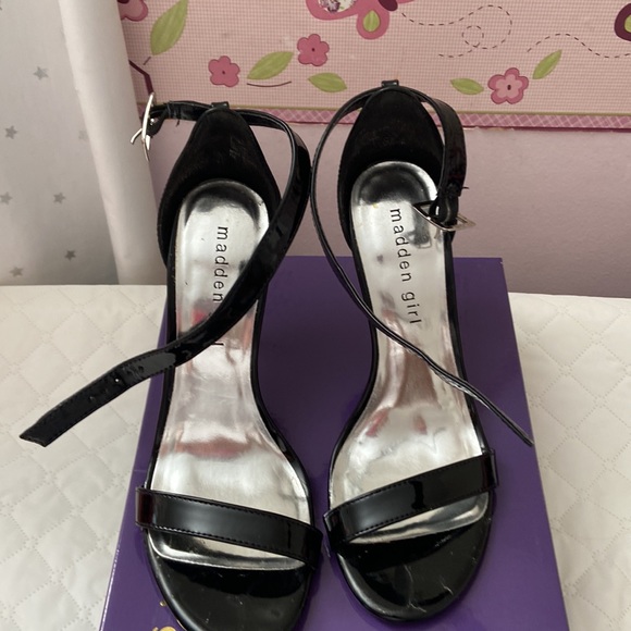 Madden Girl Dafney Patent Stilettos - Picture 3 of 5
